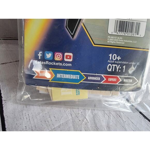 BABY BERTHA ESTES SKILL Intermediate MODEL ROCKET NEW 1261 - Picture 3 of 7